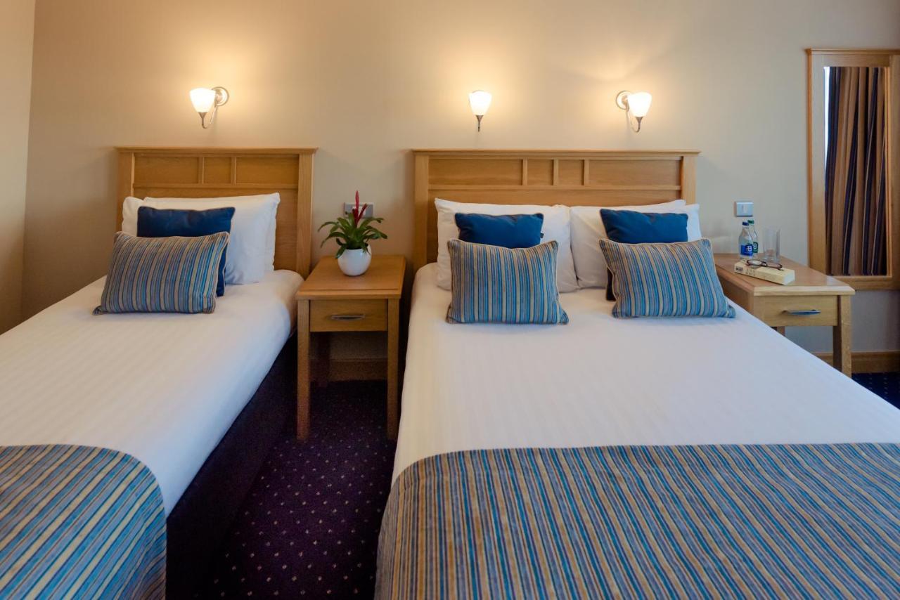 Rochestown Lodge Hotel Dun Laoghaire Exteriér fotografie
